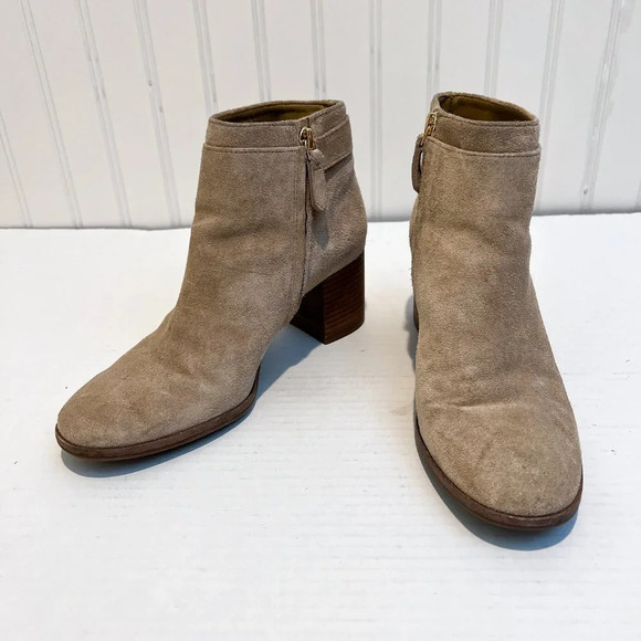Tory Burch Sophia Tan Suede Block Heel Designer Bohemian Logo Booties 6 WORN - Picture 2 of 12